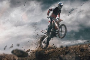 阿尔特塔赛后盛赞青训双星，为道曼和安诺斯感到无比自豪，逆境中看见成长曙光