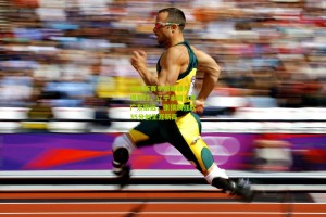 CBA新赛季揭幕战火爆开打，辽宁本钢力克广东宏远，张镇麟狂砍35分创生涯新高