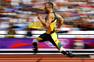 中国女排力克强敌巴西队，世界联赛再创佳绩